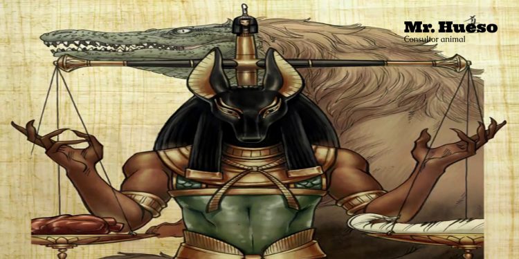 Aparece Anubis, un dios egipcio con forma de perro, con la báscula y espada de la justicia